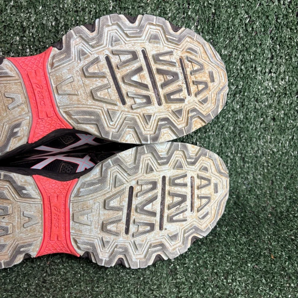 ASICS GEL-Venture 8 Trail Running Athletic Sports Sneakers Black Pink Women Sz 8